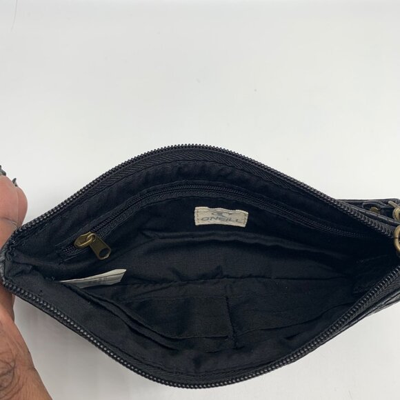 O'neill Black Faux Leather Convertible Wristlet - Picture 11 of 11